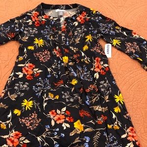 Old Navy dress (girls)